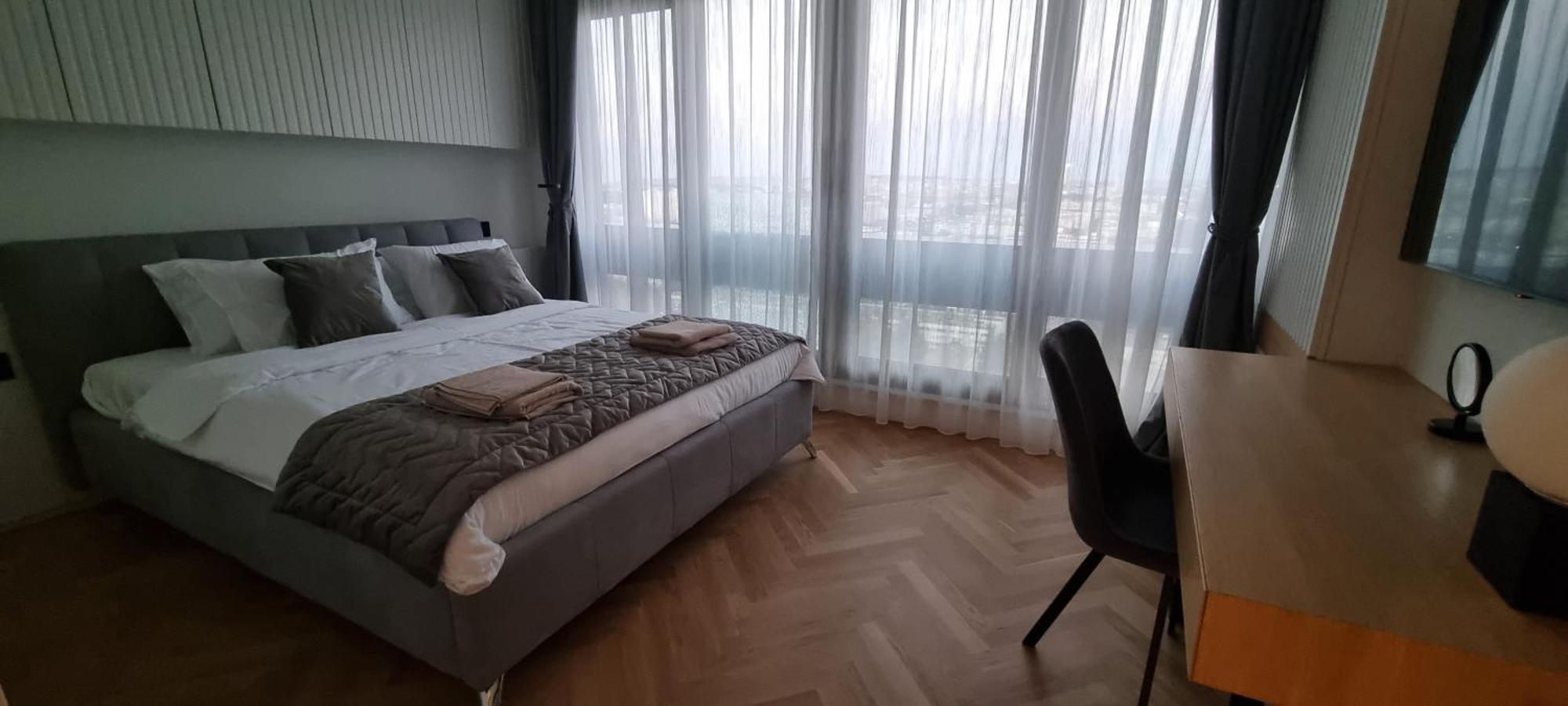 Escape - Genex Appartamento Belgrado